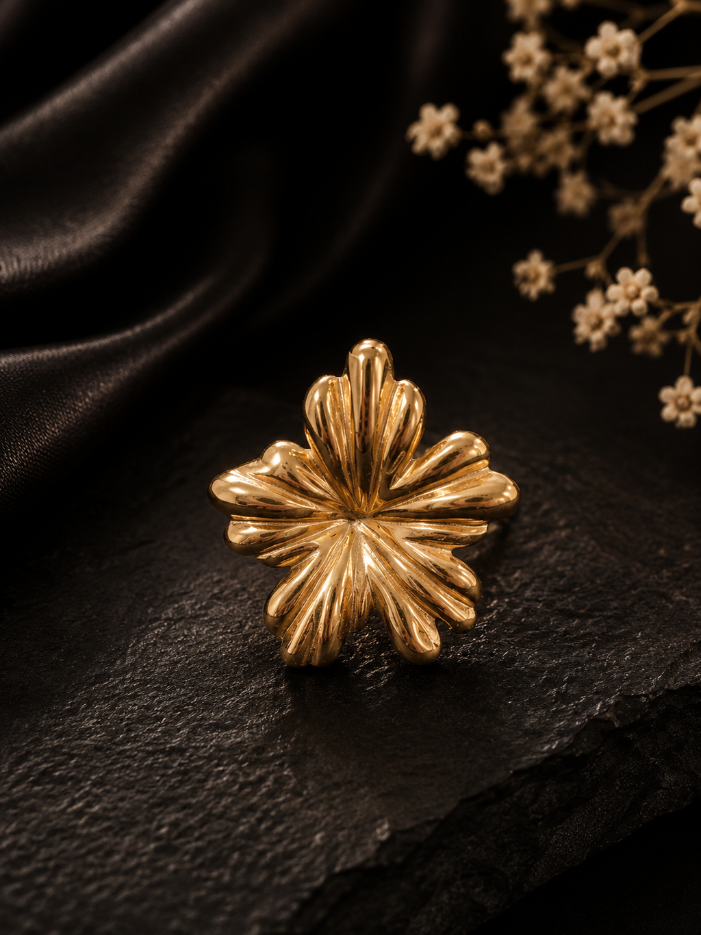 The Solaria Bloom Studs