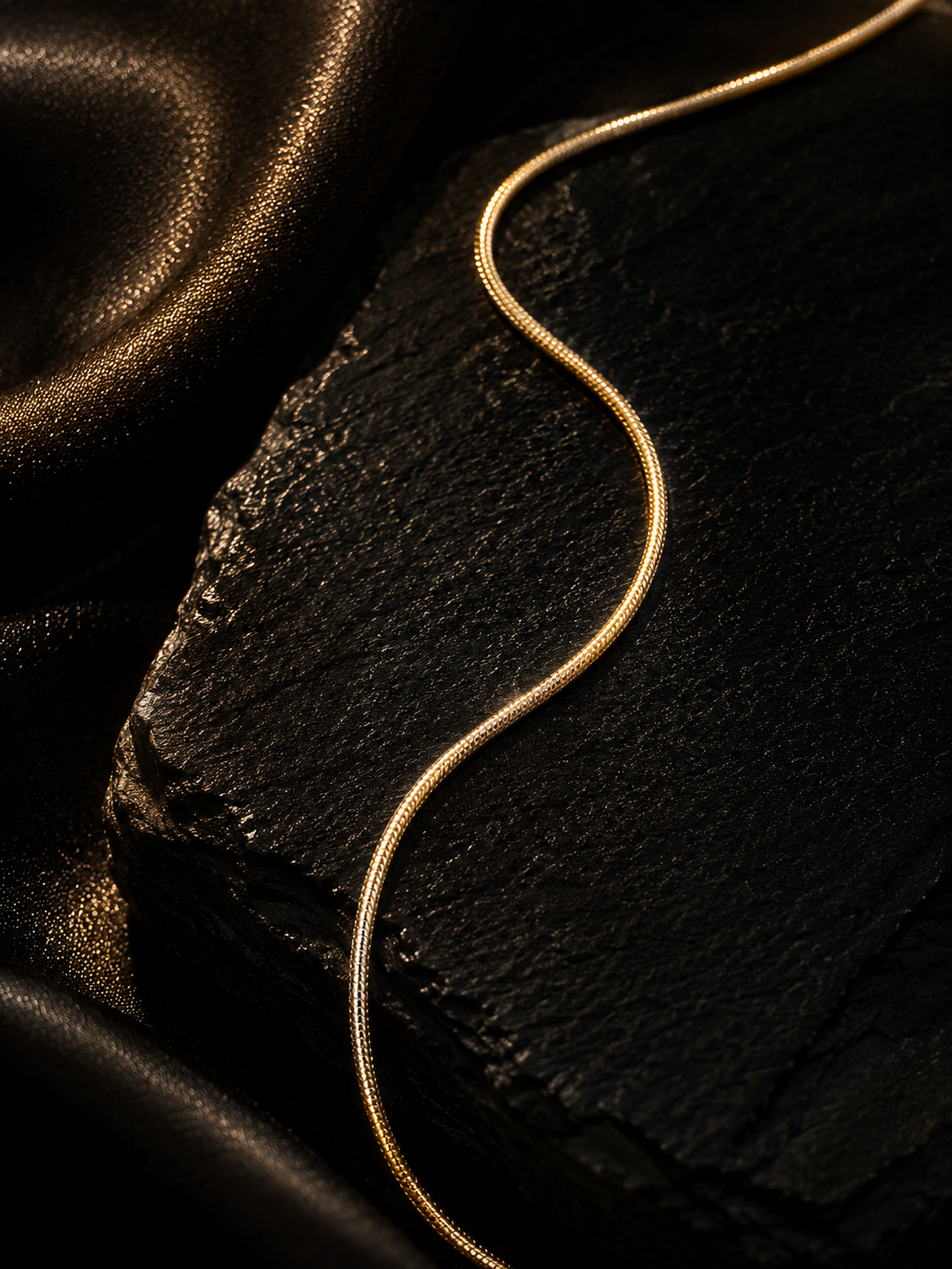 The Pearl Heart Golden Lotus Necklace