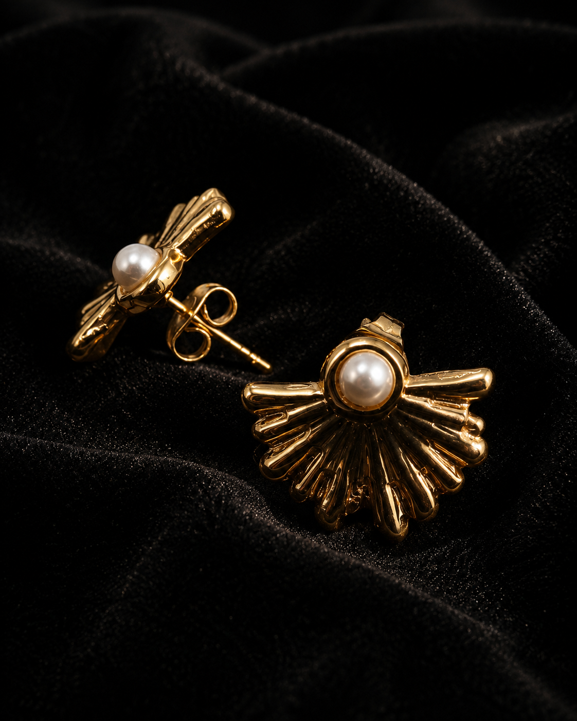 The Solstice Pearl Studs